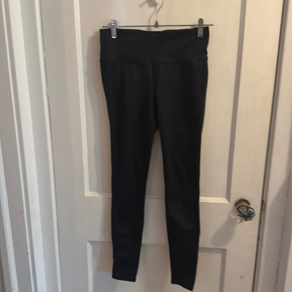 Athleta textured leggings